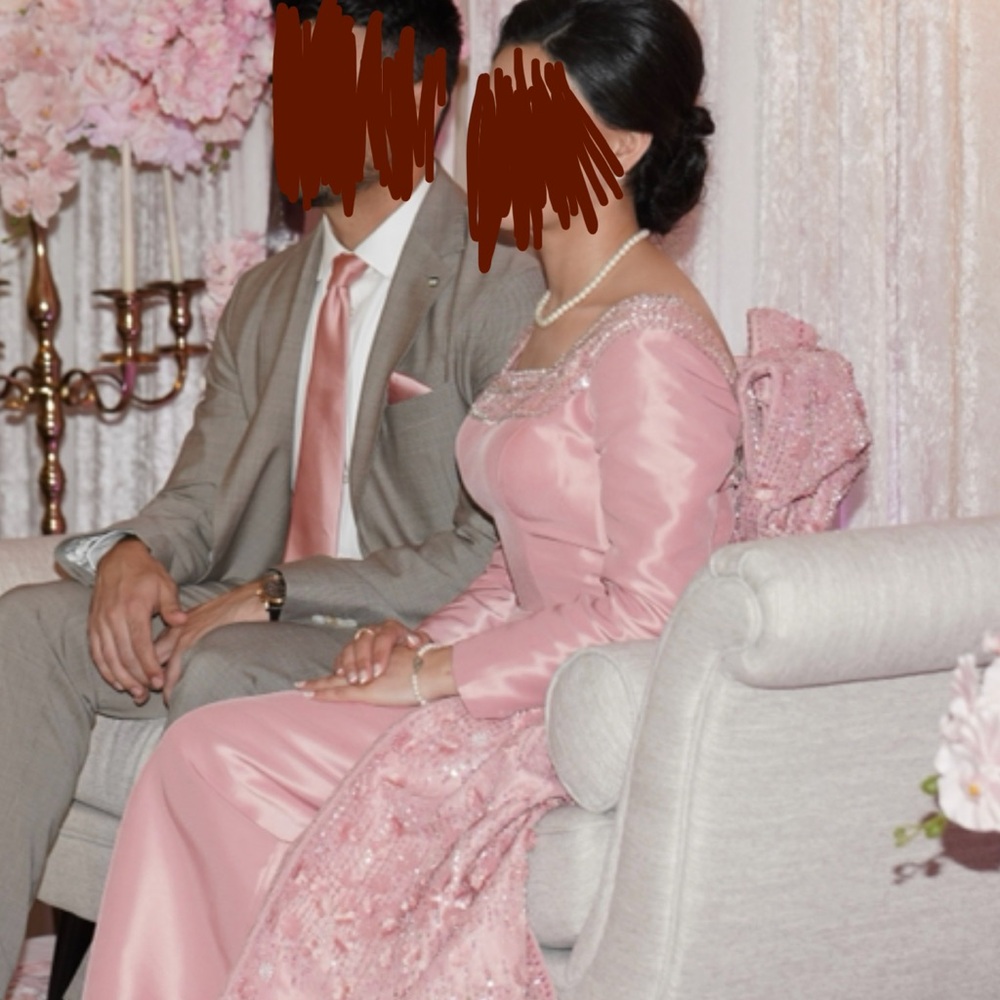 Elegant Pink Long Sleeve Dress